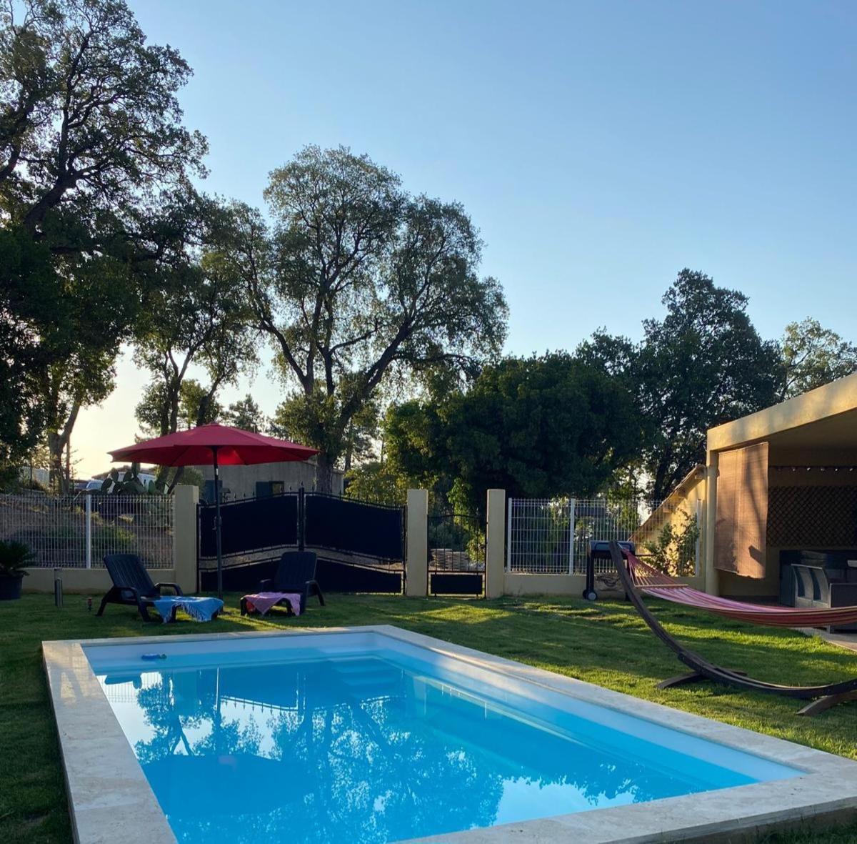 Agreable Rez De Jardin Avec Piscine Et Jacuzzi Apartment Cervione Exterior foto